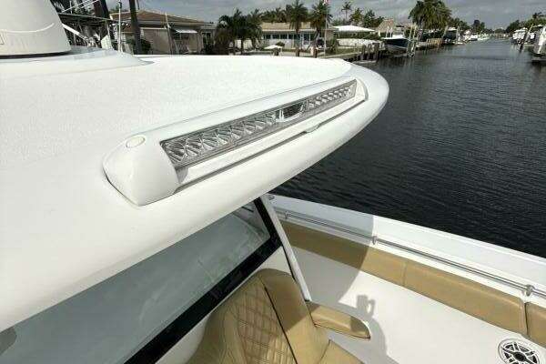 Sportsman 352 Open Yacht For Sale