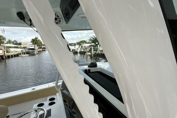 Scungilli 35ft Sportsman Yacht For Sale