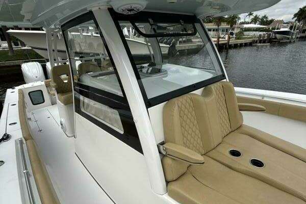 Sportsman 352 Open Yacht For Sale