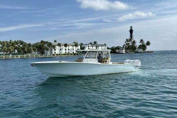 Sportsman 352 Open Yacht For Sale