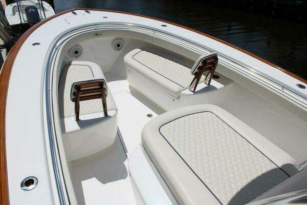 Valhalla Boatworks V33 Yacht For Sale