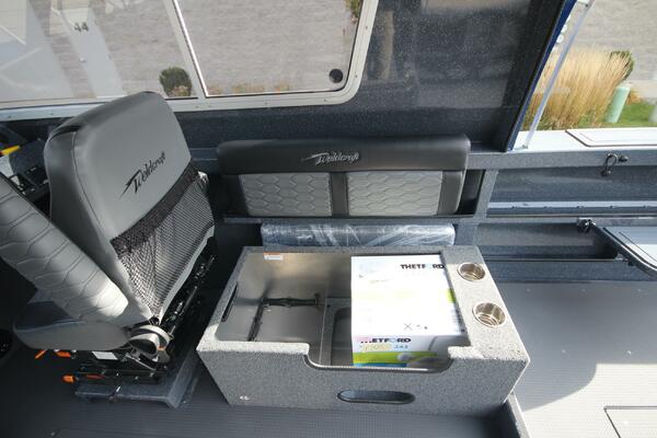 Fall Special Pricing 26ft Weldcraft Yacht For Sale