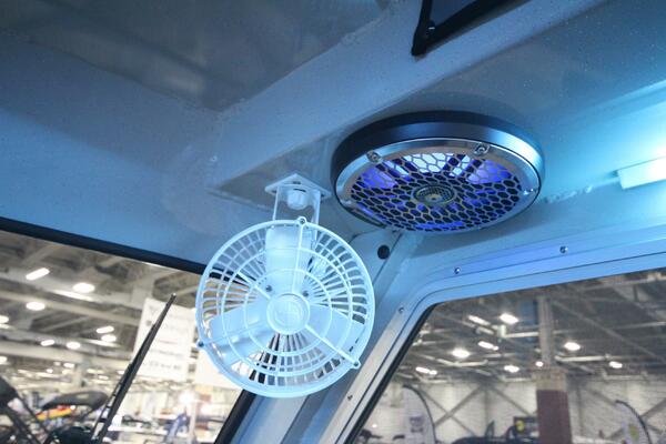 Boat Show Special Pricing 26ft Weldcraft Yacht For Sale