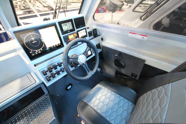 Boat Show Special Pricing 26ft Weldcraft Yacht For Sale