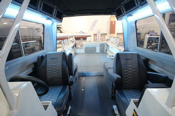 Boat Show Special Pricing 26ft Weldcraft Yacht For Sale