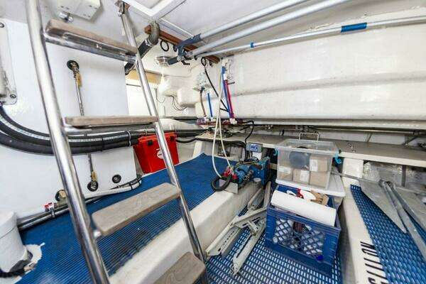 Ocean Alexander 52 Sedan Yacht For Sale