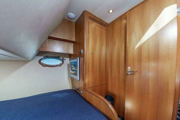 Ocean Alexander 52 Sedan Yacht For Sale