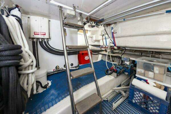 Ocean Alexander 52 Sedan Yacht For Sale