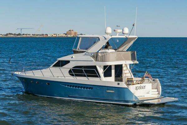 Ocean Alexander 52 Sedan Yacht For Sale