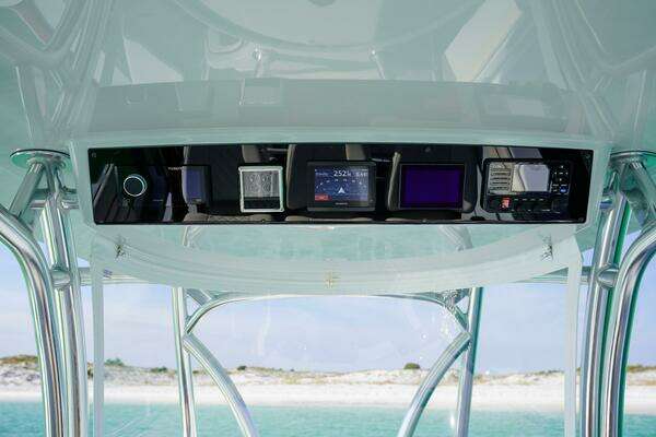 Valhalla Boatworks V-33 Yacht For Sale