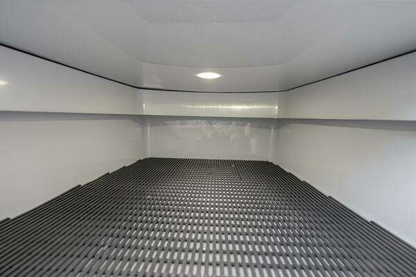 Valhalla Boatworks V-33 Yacht For Sale