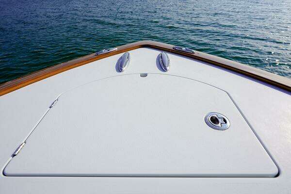 Valhalla Boatworks V-33 Yacht For Sale