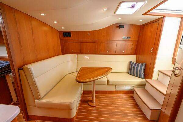Cabo 40 Hardtop Express Yacht For Sale