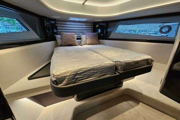 Sunseeker 55 Predator Yacht For Sale