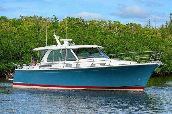 45-ft-Sabre-2022-45 Salon Express- Tarpon Springs Florida United States  yacht for sale