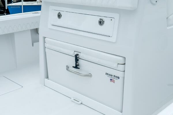 33ft Front Runner Yacht For Sale