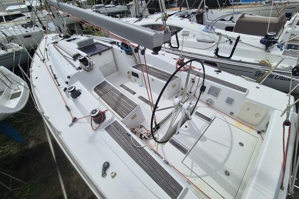 Libertas  40ft Beneteau Yacht For Sale