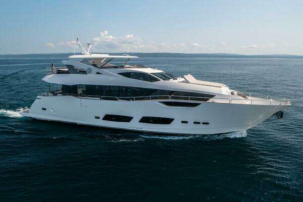 Sunseeker 95 Yacht Yacht For Sale