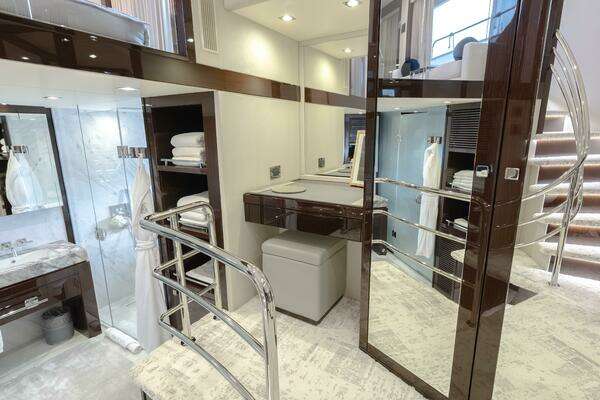 Sunseeker 95 Yacht Yacht For Sale