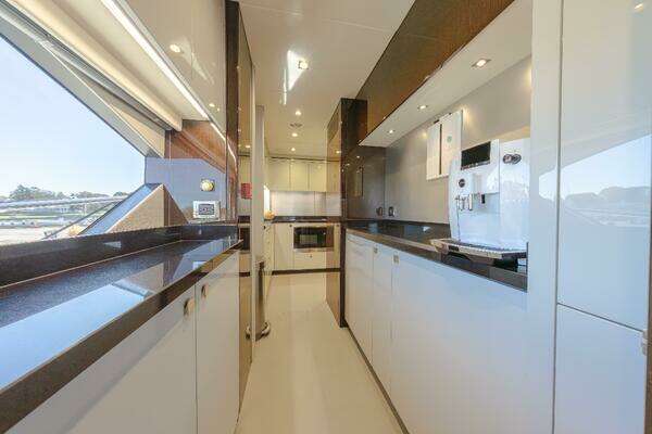 Sunseeker 95 Yacht Yacht For Sale