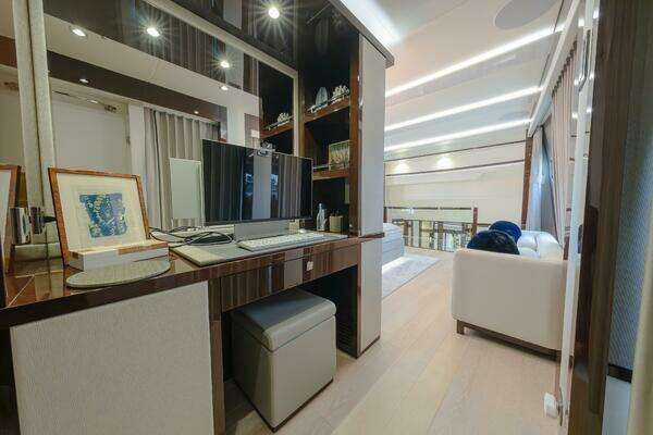 Sunseeker 95 Yacht Yacht For Sale