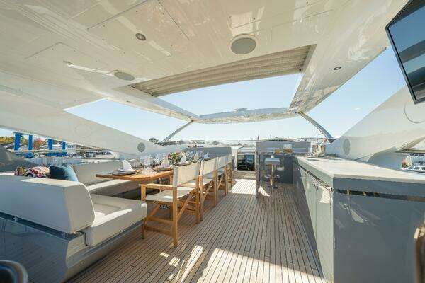 Sunseeker 95 Yacht Yacht For Sale