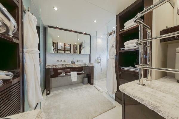 REUNION 95ft Sunseeker Yacht For Sale