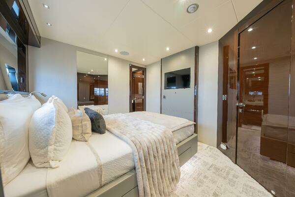 Sunseeker 95 Yacht Yacht For Sale