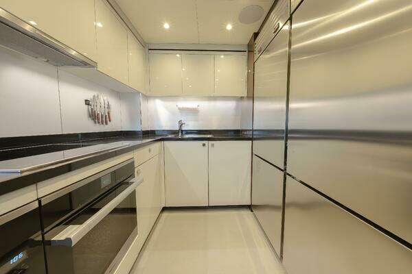 Sunseeker 95 Yacht Yacht For Sale