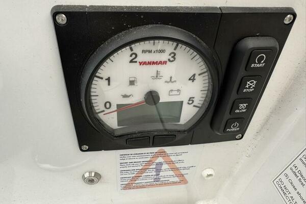 XANADU 34ft Beneteau Yacht For Sale