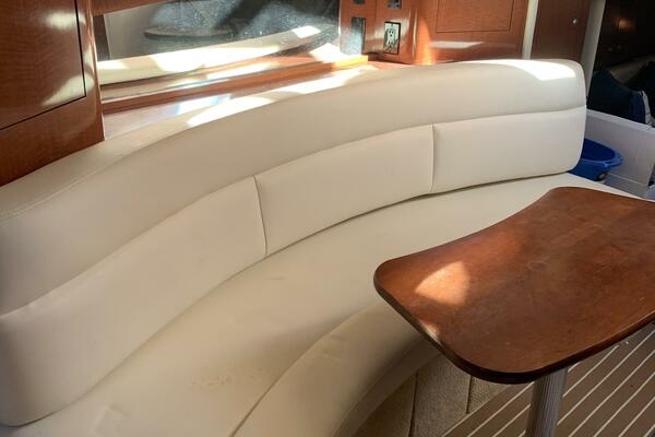 Maximus 38ft Sea Ray Yacht For Sale