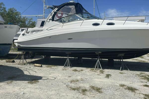 Maximus 38ft Sea Ray Yacht For Sale