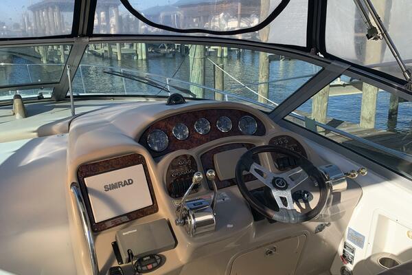 Maximus 38ft Sea Ray Yacht For Sale