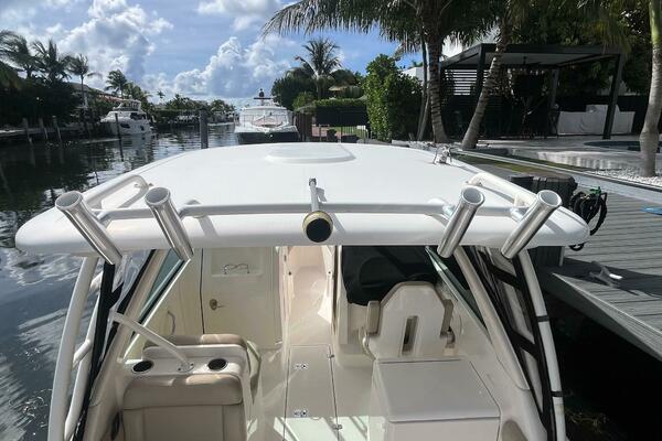 26ft Pursuit Yacht For Sale