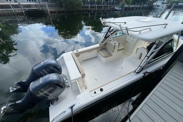 26ft Pursuit Yacht For Sale