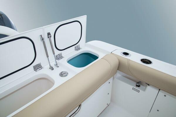 26ft Pursuit Yacht For Sale