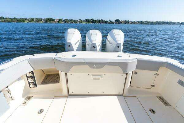 Scout 355 LXF Yacht For Sale