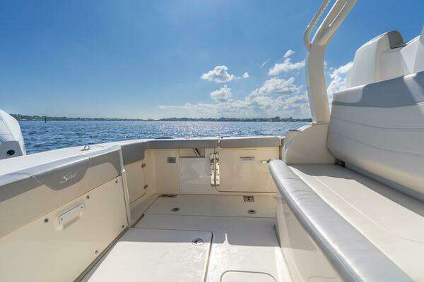 Scout 355 LXF Yacht For Sale