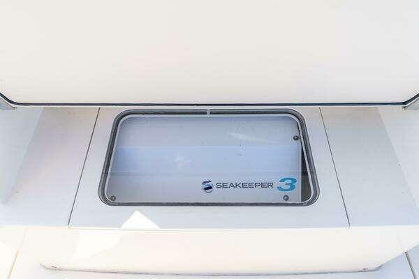 Scout 355 LXF Yacht For Sale