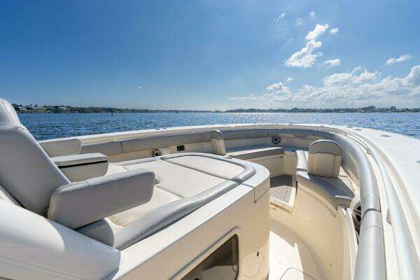 Scout 355 LXF Yacht For Sale