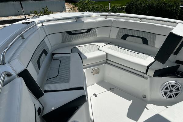 27ft Blackfin Yacht For Sale