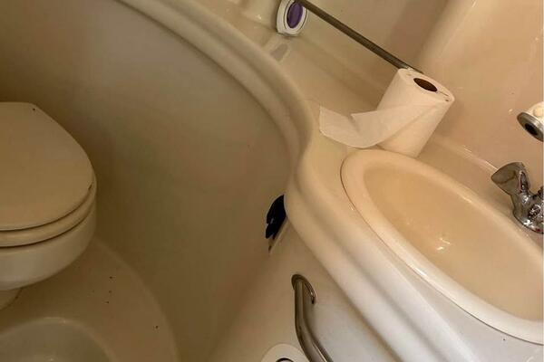 Pura Vida 33ft Sea Ray Yacht For Sale