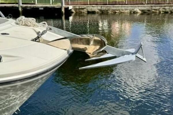 24ft Jeanneau Yacht For Sale