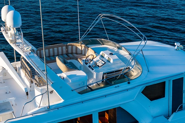 Navigator 61 Pilothouse Yacht For Sale