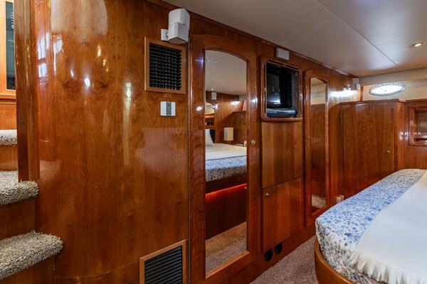 Kell Bell 61ft Navigator Yacht For Sale