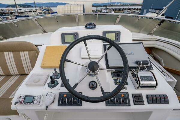 Navigator 61 Pilothouse Yacht For Sale