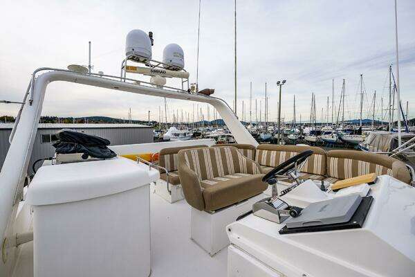 Navigator 61 Pilothouse Yacht For Sale