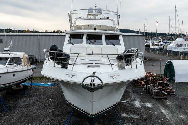 Navigator 61 Pilothouse Yacht For Sale