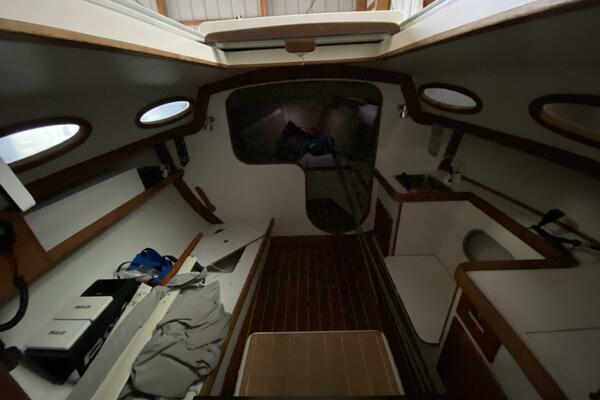 Still Crazy 28ft Alerion Yacht For Sale