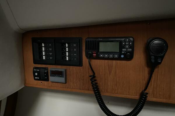 Still Crazy 28ft Alerion Yacht For Sale